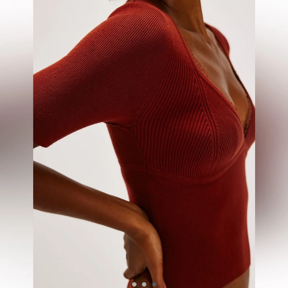 Free people Teagan Swit Short sleeve sweater shirts